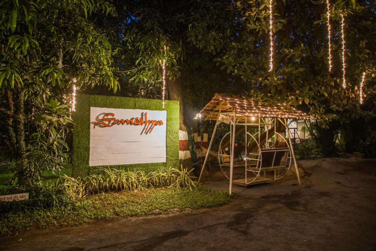 Sanidhya Beach Resort Alībāg Exterior photo