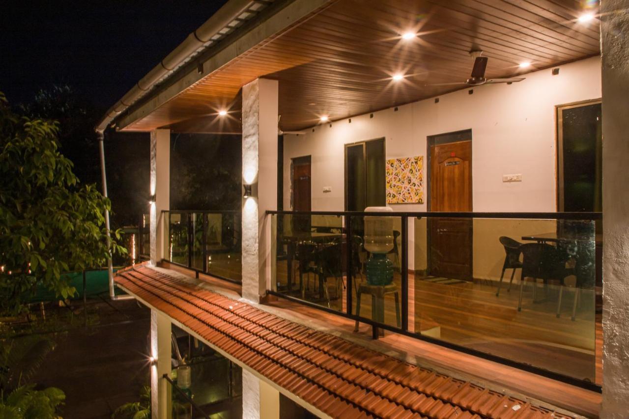 Sanidhya Beach Resort Alībāg Exterior photo