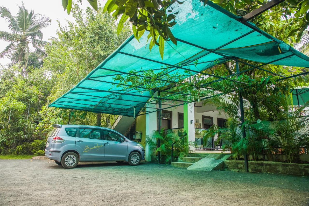 Sanidhya Beach Resort Alībāg Exterior photo