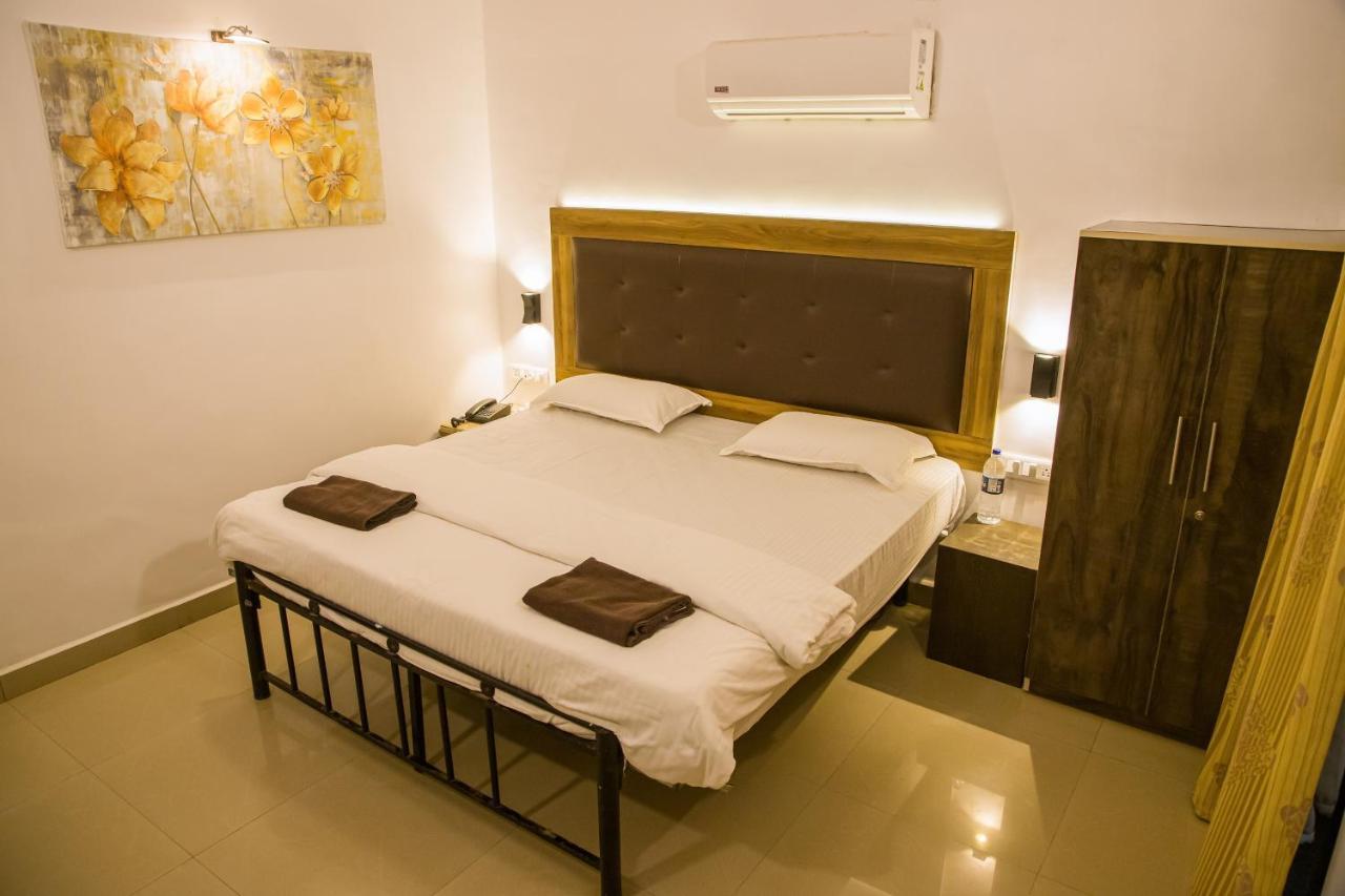 Sanidhya Beach Resort Alībāg Exterior photo